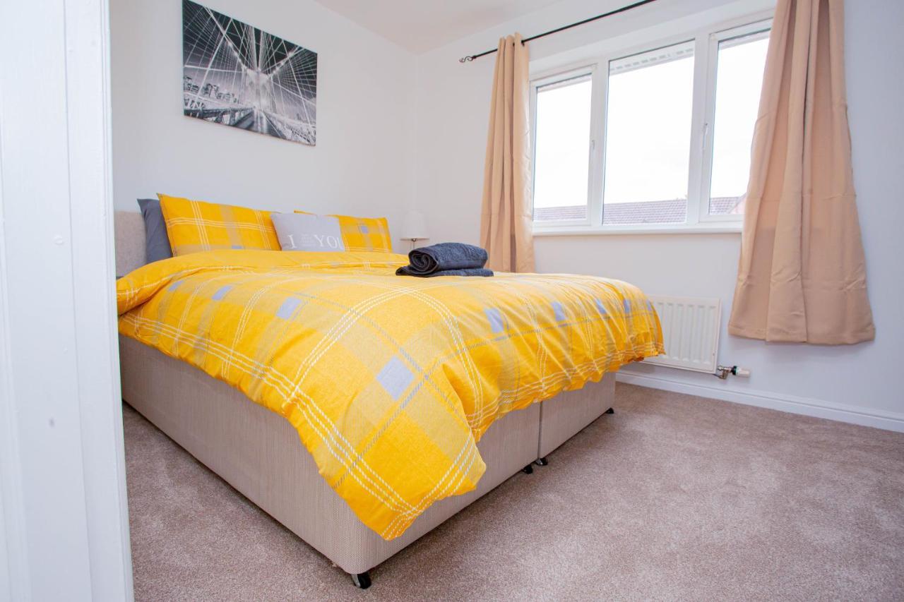 Intellect Suites Northampton Buitenkant foto