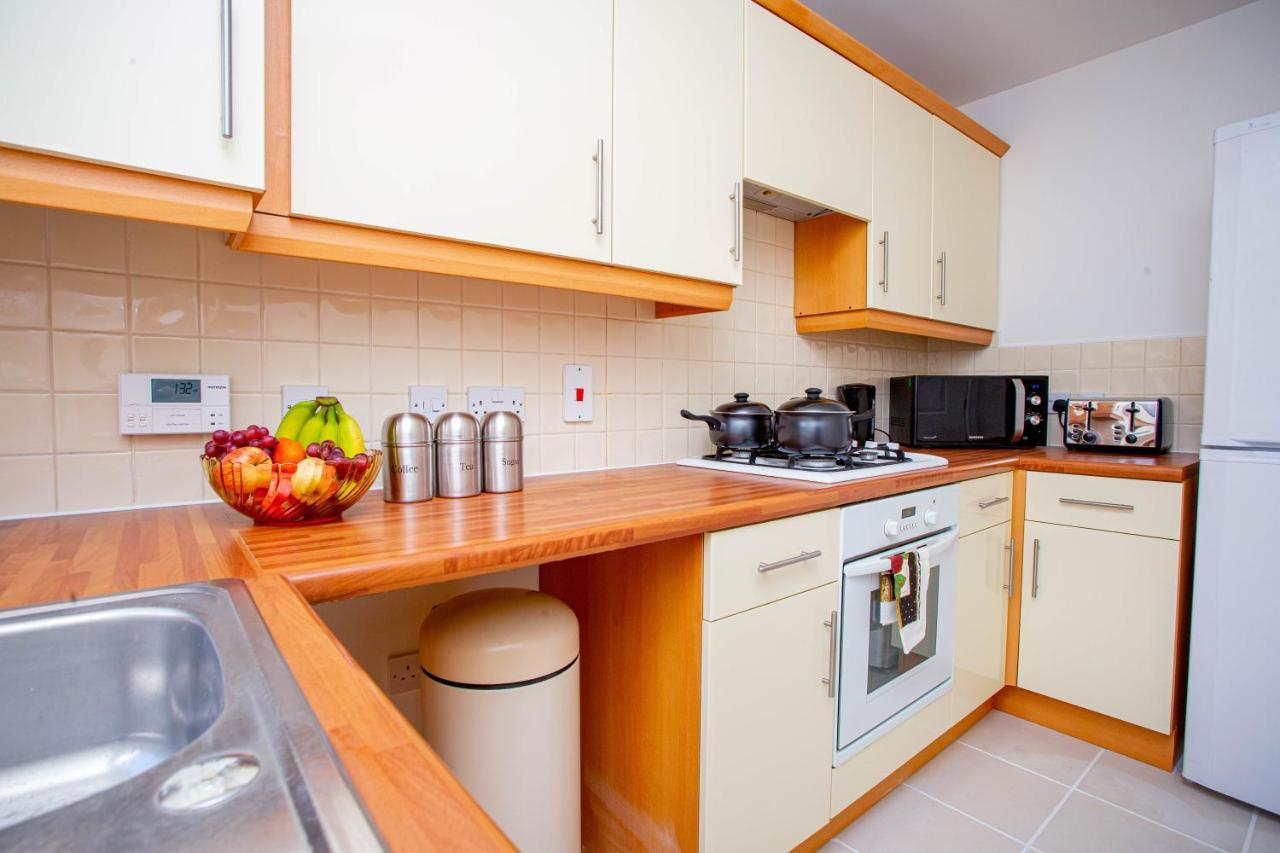 Intellect Suites Northampton Buitenkant foto
