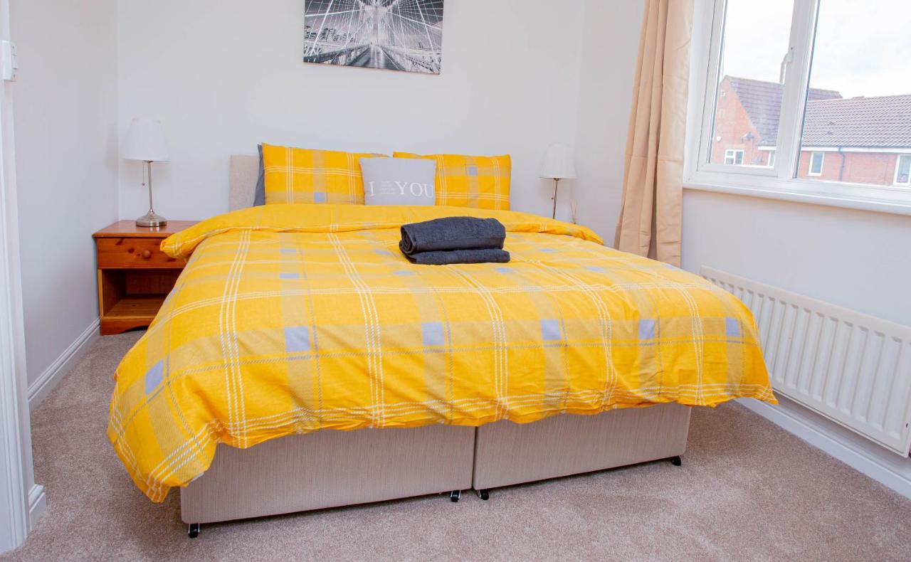Intellect Suites Northampton Buitenkant foto