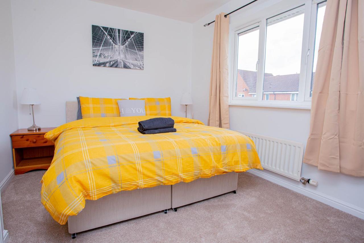Intellect Suites Northampton Buitenkant foto